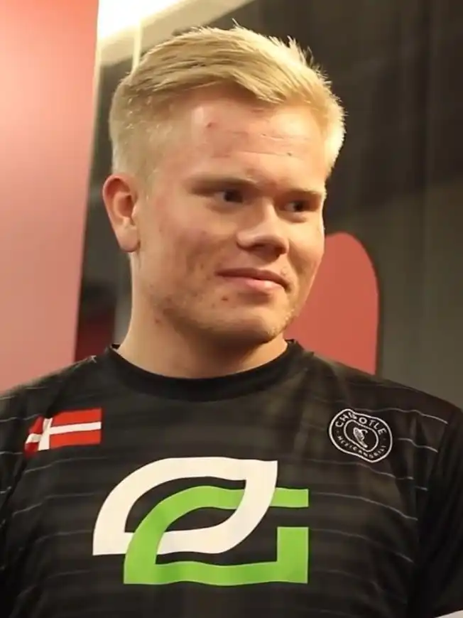 Magisk playing for OpTic Gaming in 2017