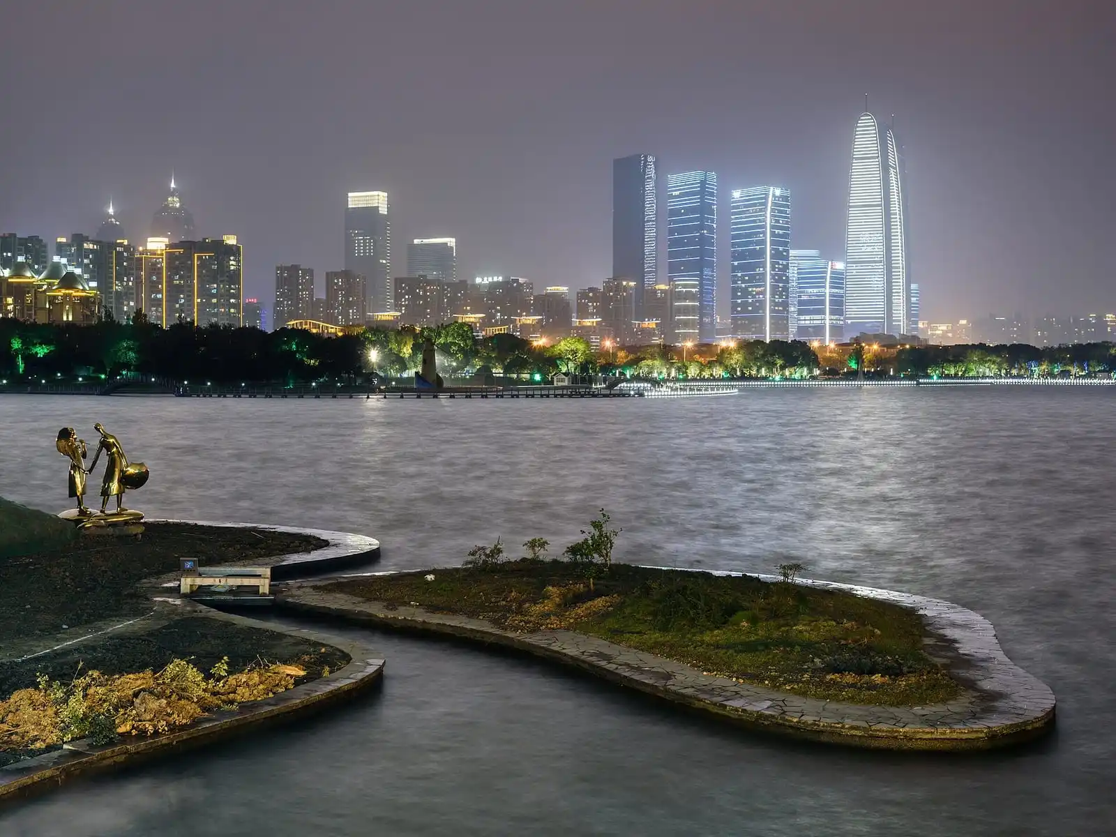 Jinji Lake in Suzhou
